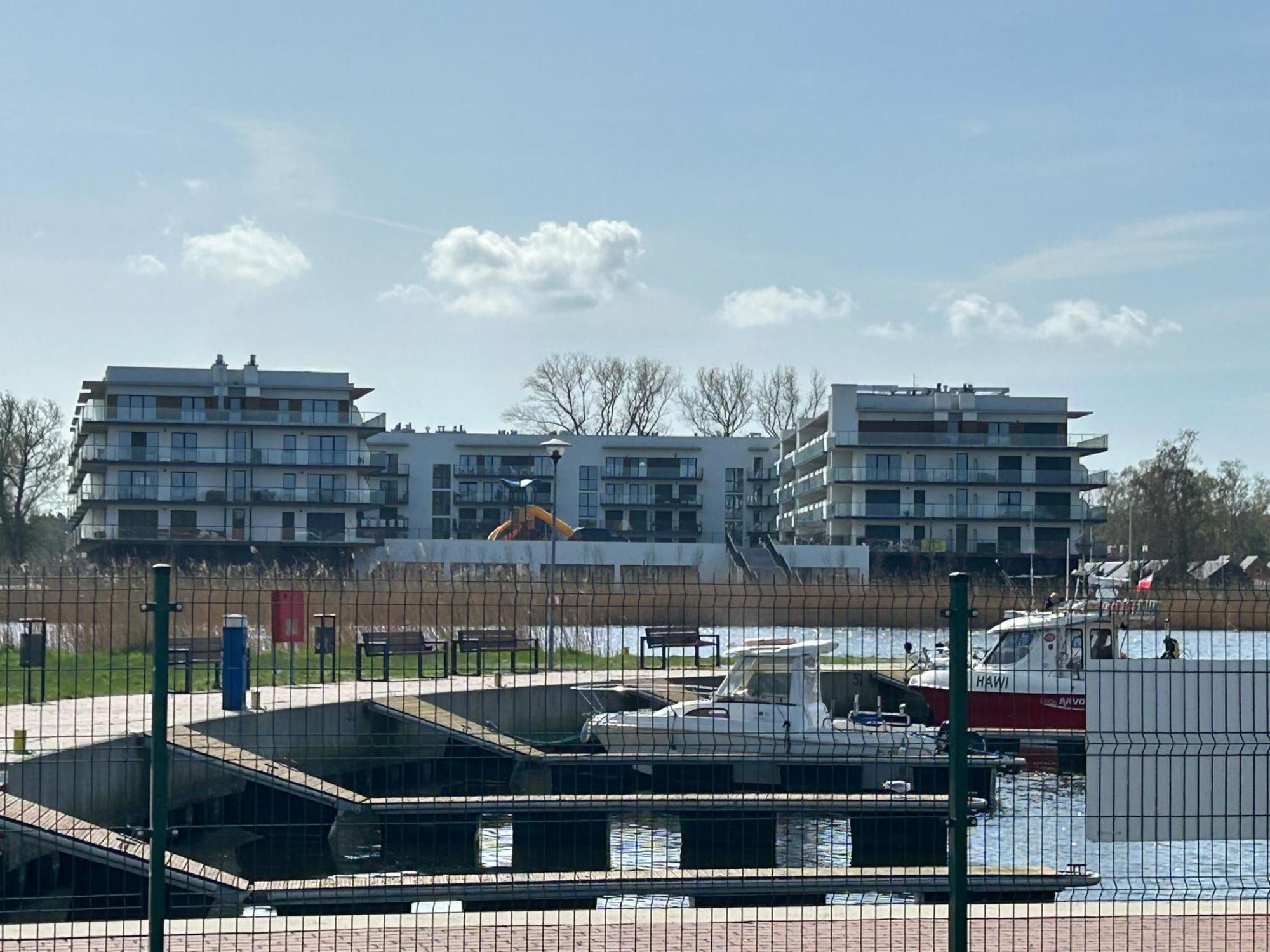 Ferienwohnung Blue Marina Dziwnów Exterior foto