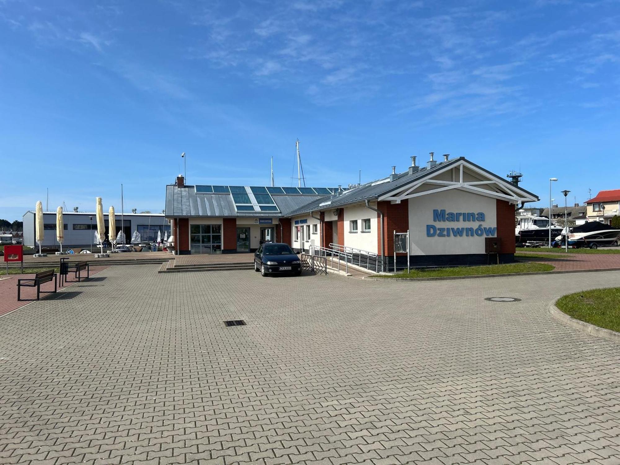 Ferienwohnung Blue Marina Dziwnów Exterior foto